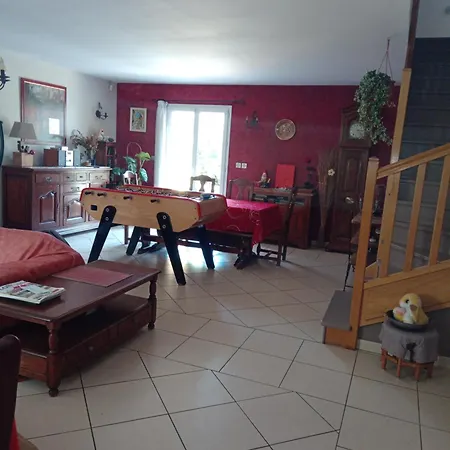 Bed & Breakfast Evasion Lattes